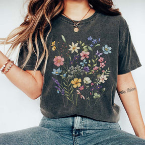 Botanical Floral Minimalist Colorful T-Shirt