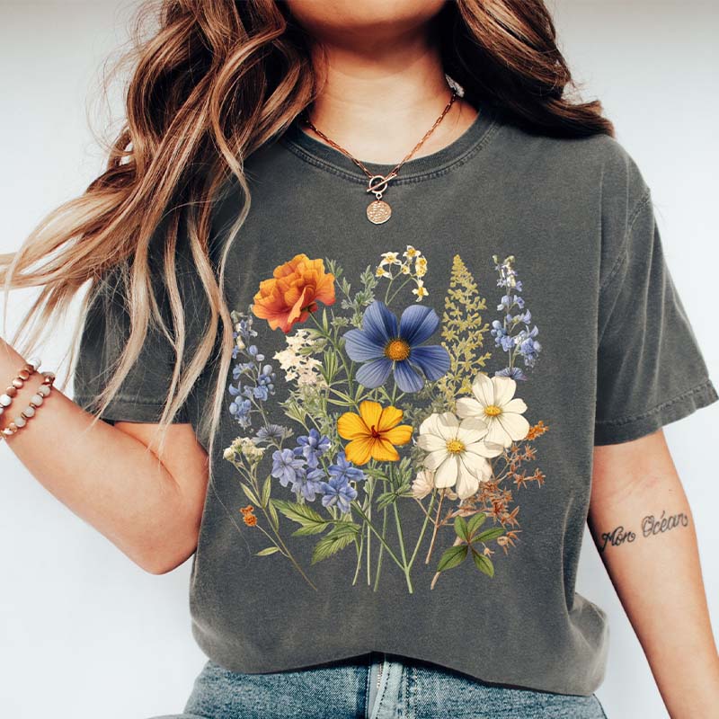 Wild Flower Minimalist Botanical T-Shirt