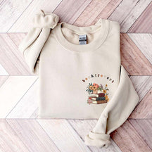 Booktrovert Librarian Teacher Wildflowers Sweatshirt