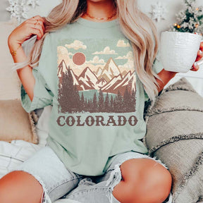 Colorado  Retro Travel Rocky Mountains T-Shirt