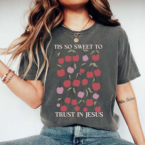 Tis so sweet to trust in Jesus Cherry T-Shirt