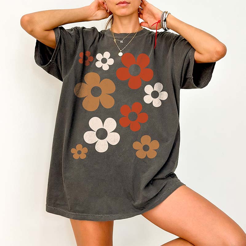 Retro Daisy Flowers Garden Gift T-Shirt