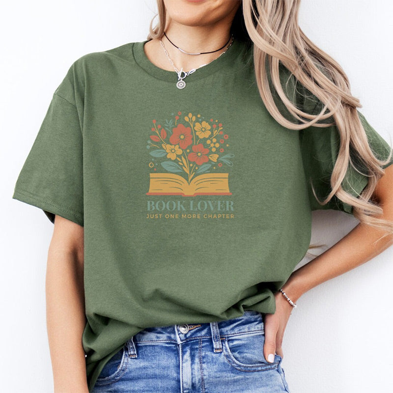 Book lover club teacher gift T-Shirt