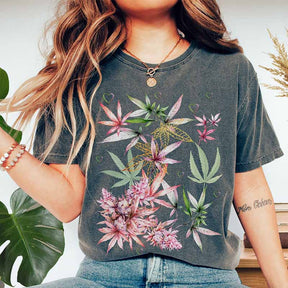 Artsy Stoner Weed Plant Cute T-Shirt