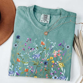 Vintage Pressed Flowers Lover Gift T-Shirt