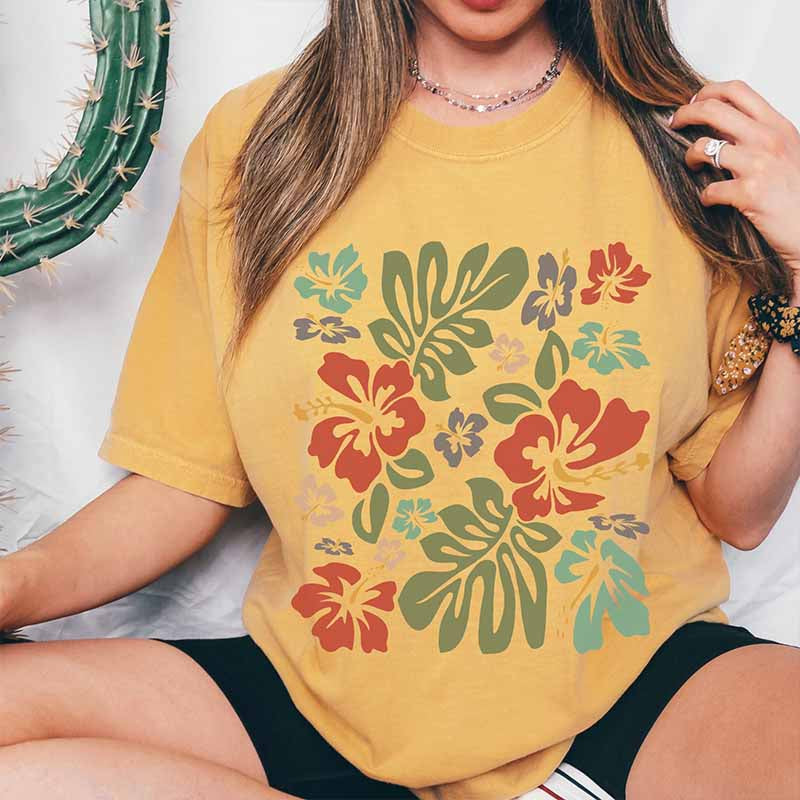 Hibiscus Hawaiian Flower Graphic T-Shirt