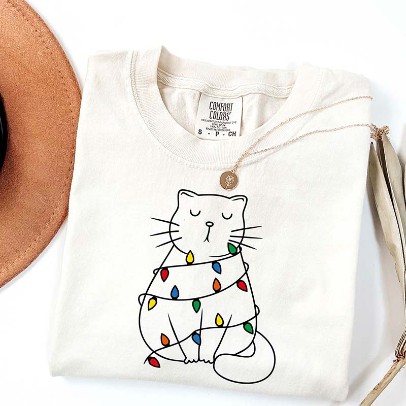 Cute Cat Mom Christmas Funny T-Shirt