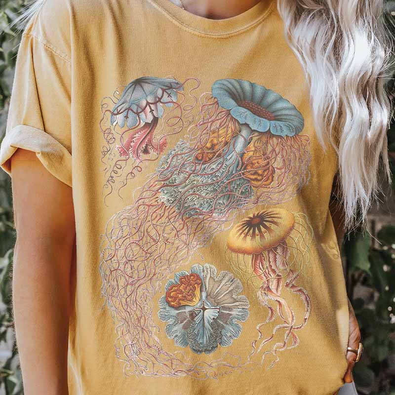 Vintage Jellyfish Marine Biologist T-Shirt