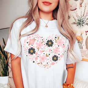 Pink Floral Wildflower Heart  T-Shirt