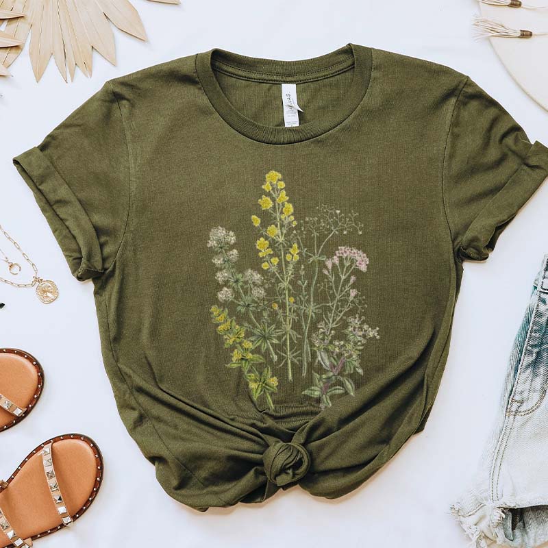 Vintage Wildflowers Madder Bouquet T-Shirt