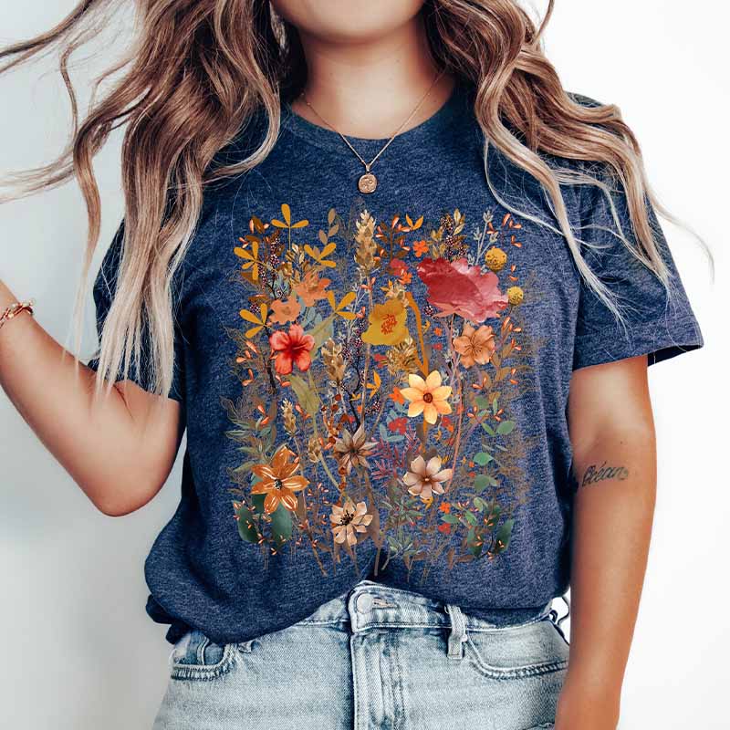 Vintage Cottagecore Aesthetic Floral T-Shirt