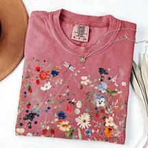 Vintage Pressed Flowers Boho Garden Lover T-Shirt