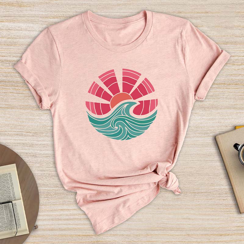 Minimalist Ocean Wave Summer Vacation T-Shirt