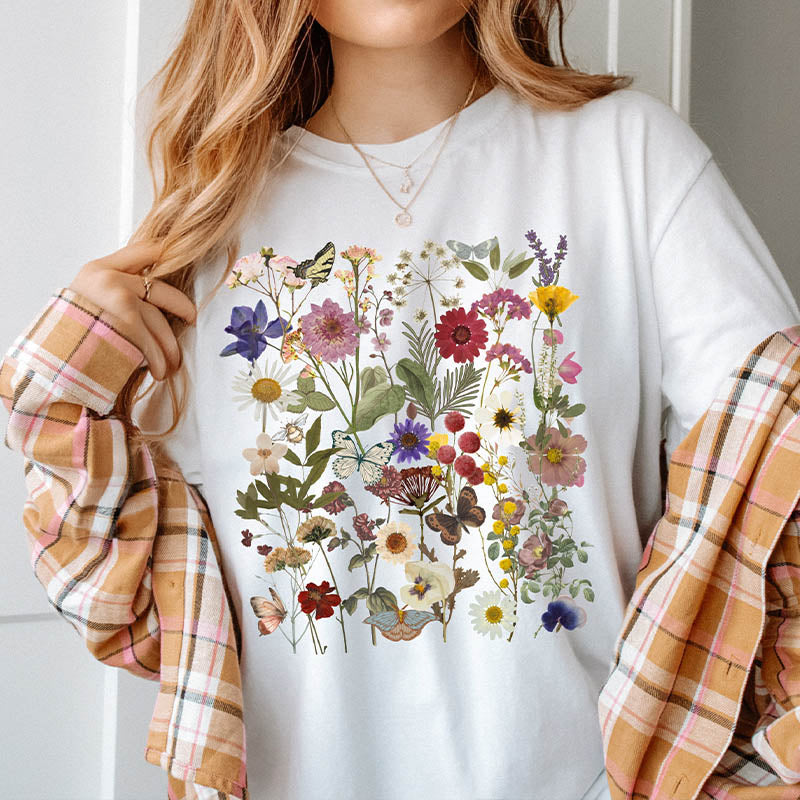 Vintage Pressed Flowers Garden Lover T-Shirt