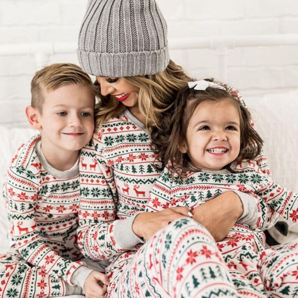 Family Matching Christmas Print Pajamas Sets