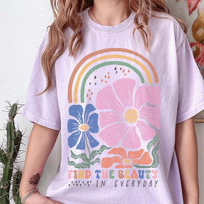 Find The Beauty In Everyday Boho Flowers T-Shirt