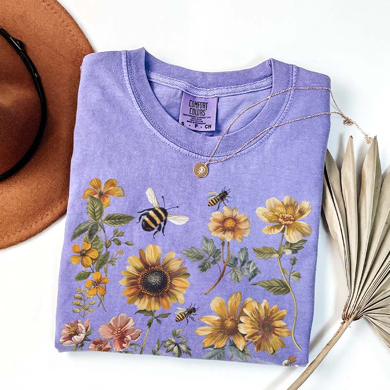 Bee Floral Graphic Botanical Nature Lover T-Shirt