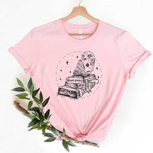 Owl On Textbooks Book reading magic T-Shirt