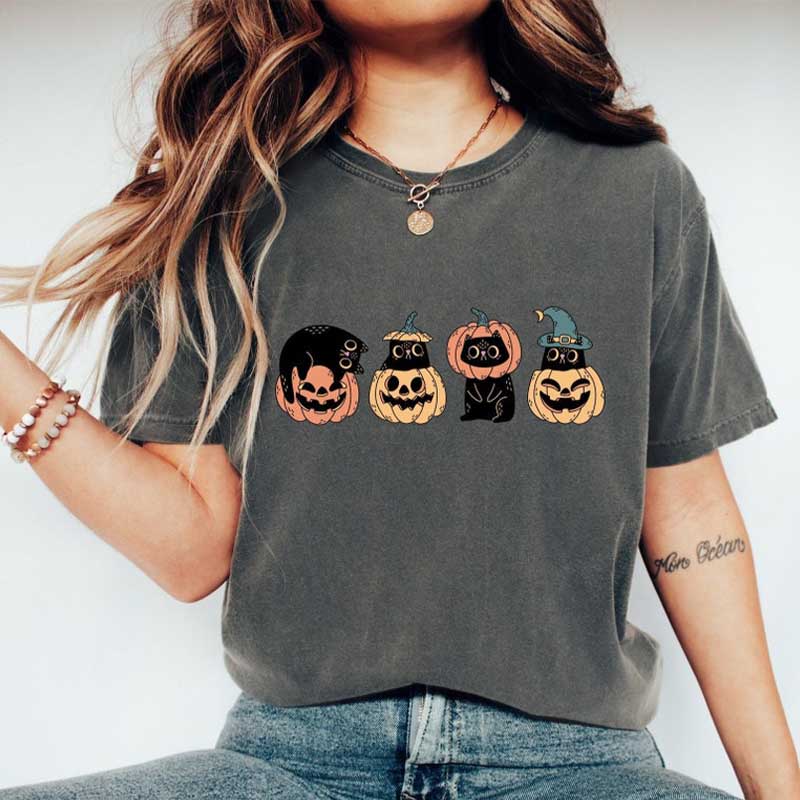 Cute Halloween Black Cats T-Shirt