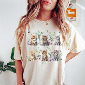 Vintage Floral Aesthetic Butterfly Kitten Cat T-Shirt