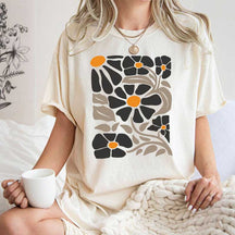 Cottagecore Boho Minimalist Flowers T-Shirt