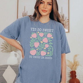 Tis So Sweet To Trust In Jesus Religious T-Shirt