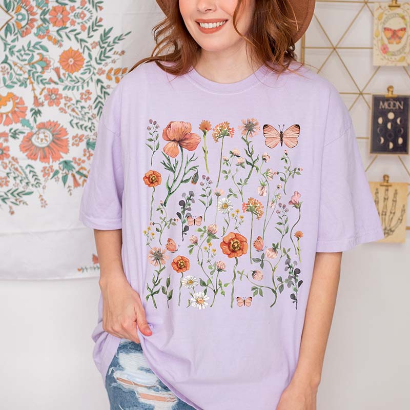 Boho Vintage Wildflower Plant Gift T-Shirt