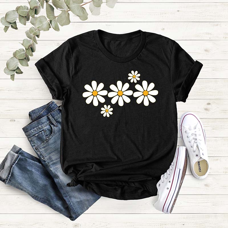 Daisy Women's Spring Lover T-Shirt