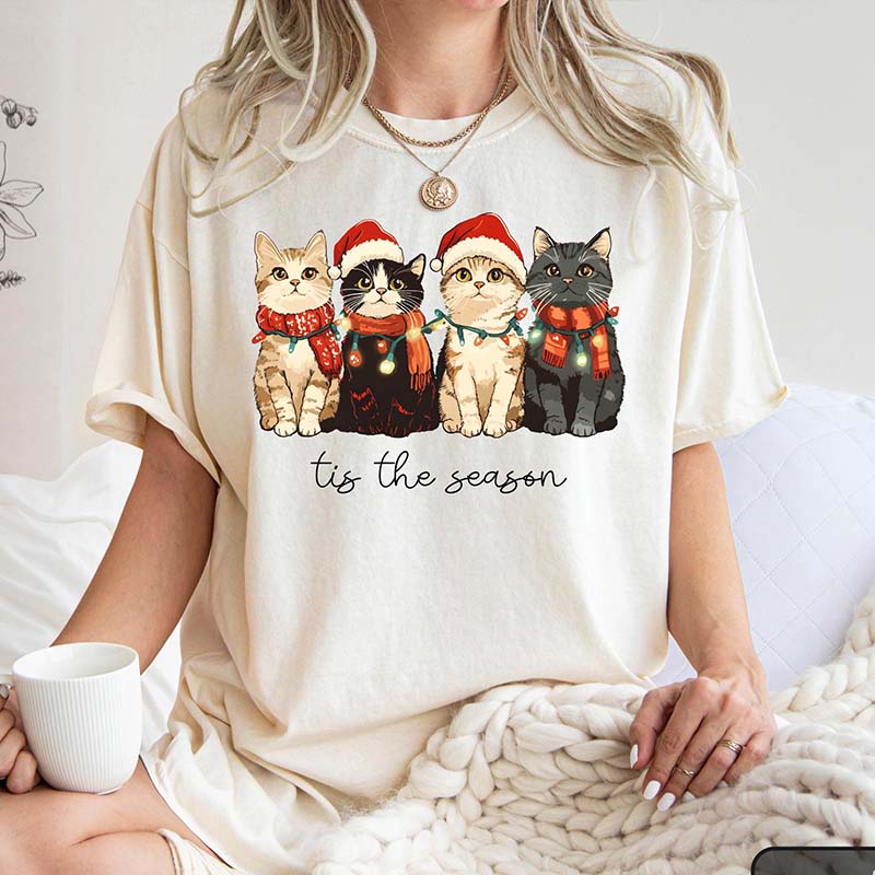 Cute Cat Christmas Tis The Season T-Shirt