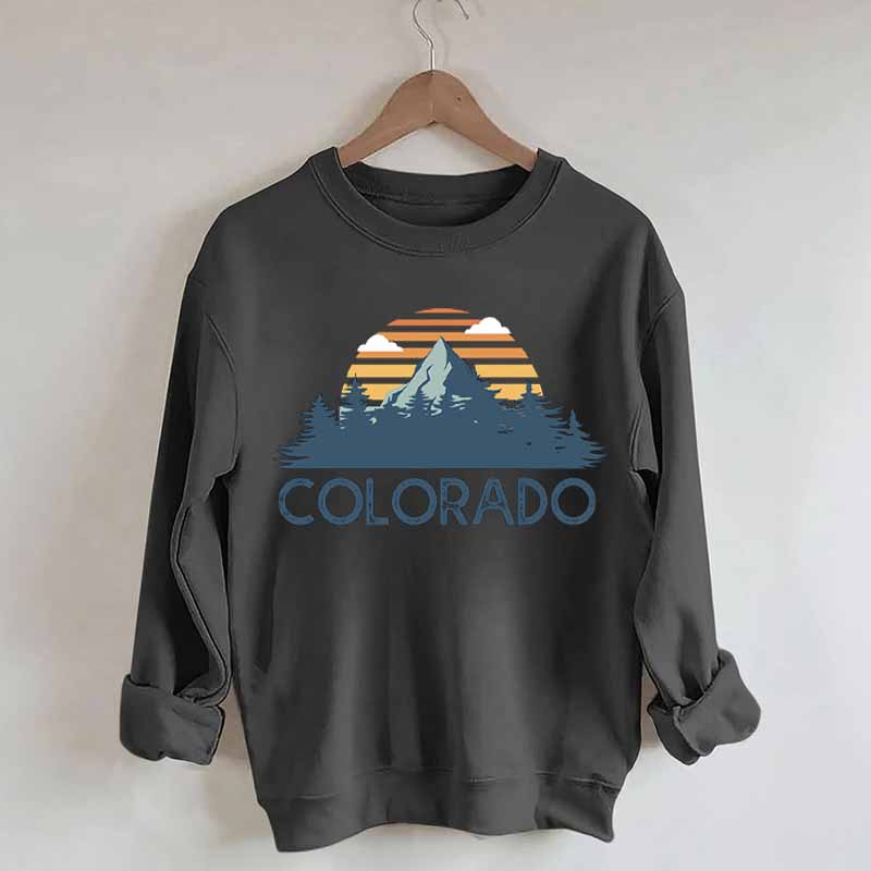 Vintage Colorado Mountain Sweatshirt