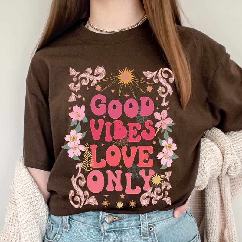 Good vibes Love Only Retro Groovy T-Shirt