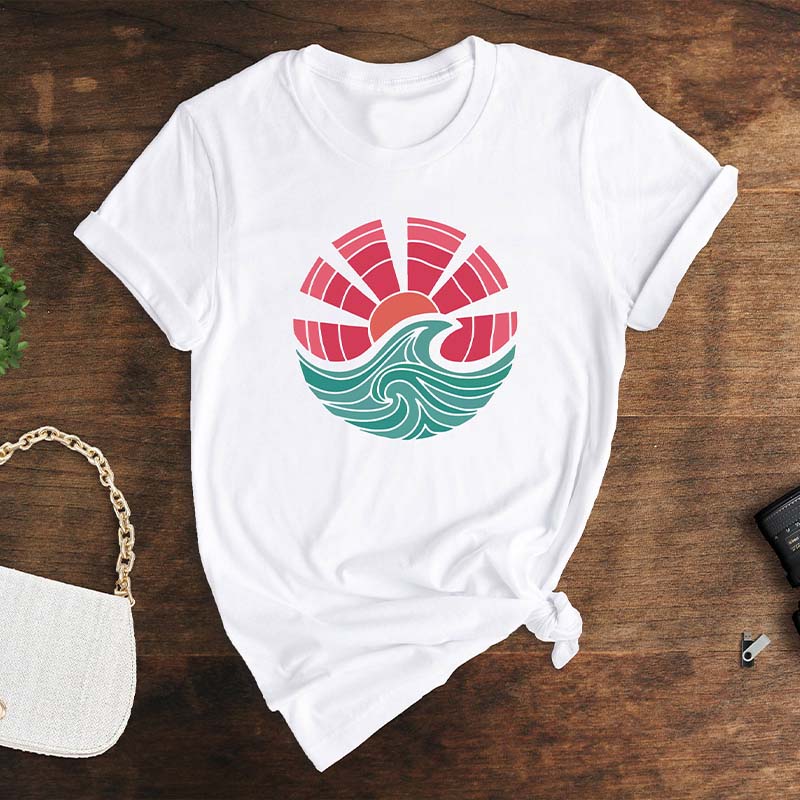 Minimalist Ocean Wave Summer Vacation T-Shirt