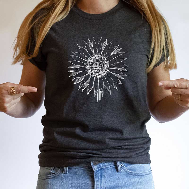 Boho Daisy Mom Summer T-Shirt