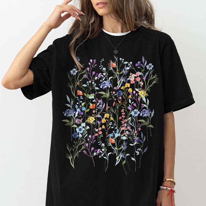 Vintage Pressed Flowers Lover Gift T-Shirt