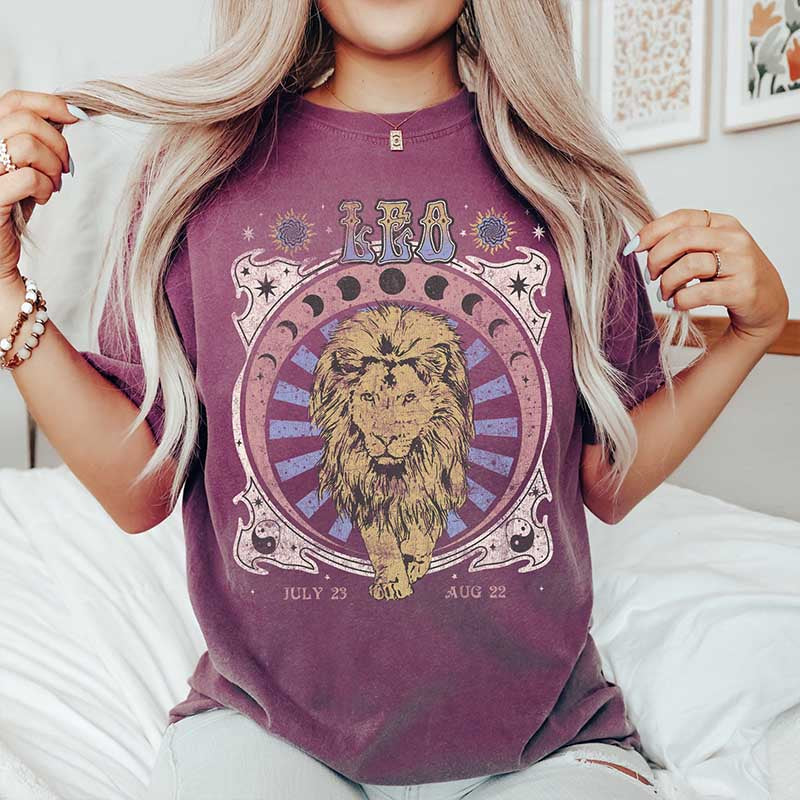 Zodiac Leo Vintage Astrology T-Shirt