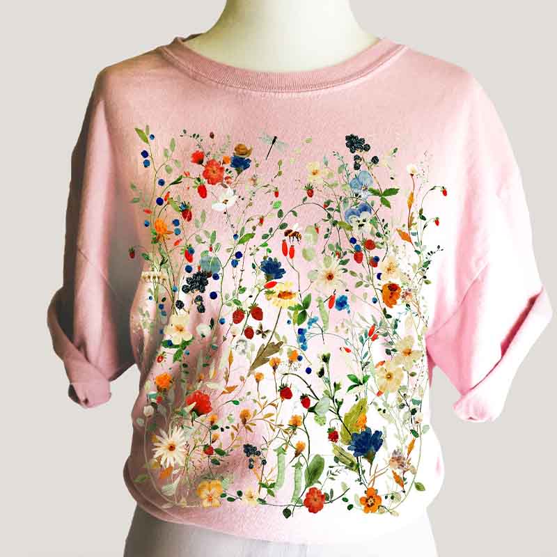 Vintage Pressed Flowers Boho Garden Lover T-Shirt