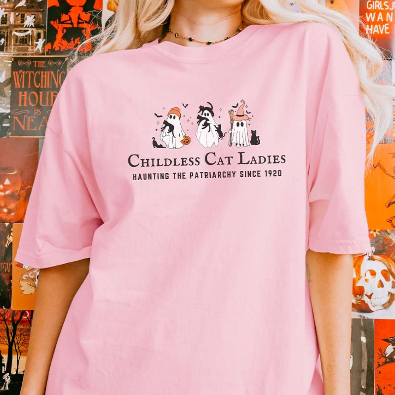 Halloween Childless Cat Lady T-Shirt