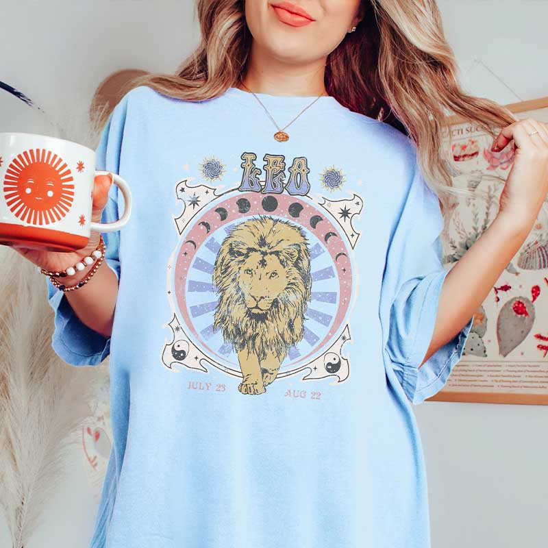 Zodiac Leo Vintage Astrology T-Shirt