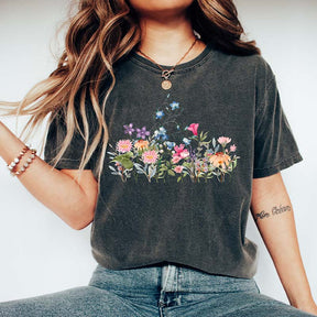 Boho Pressed Wildflower Lover T-Shirt