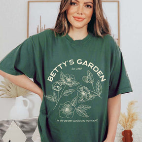 Betty's Garden  Floral Aesthetic Gift T-Shirt