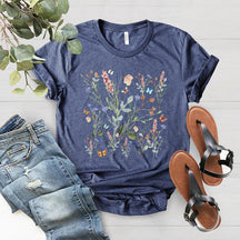 Gepresstes Blumen-Shirt. Wildblumen-Shirt 