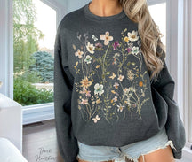 Vintage Pressed Flowers Sweatshirt Oversized Wildflowers Sweatshirt