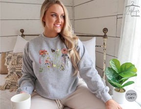 Vintage Wildflower Sweatshirt Botanical Sweater Nature Lover Gift