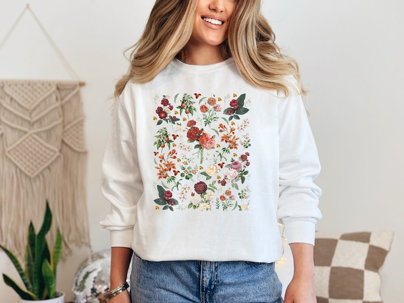 Cottagecore Sweater Boho Wildflowers Nature Sweatshirt