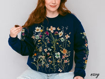 Vintage Pressed Flowers Boho Cottagecore Crewneck Sweatshirt