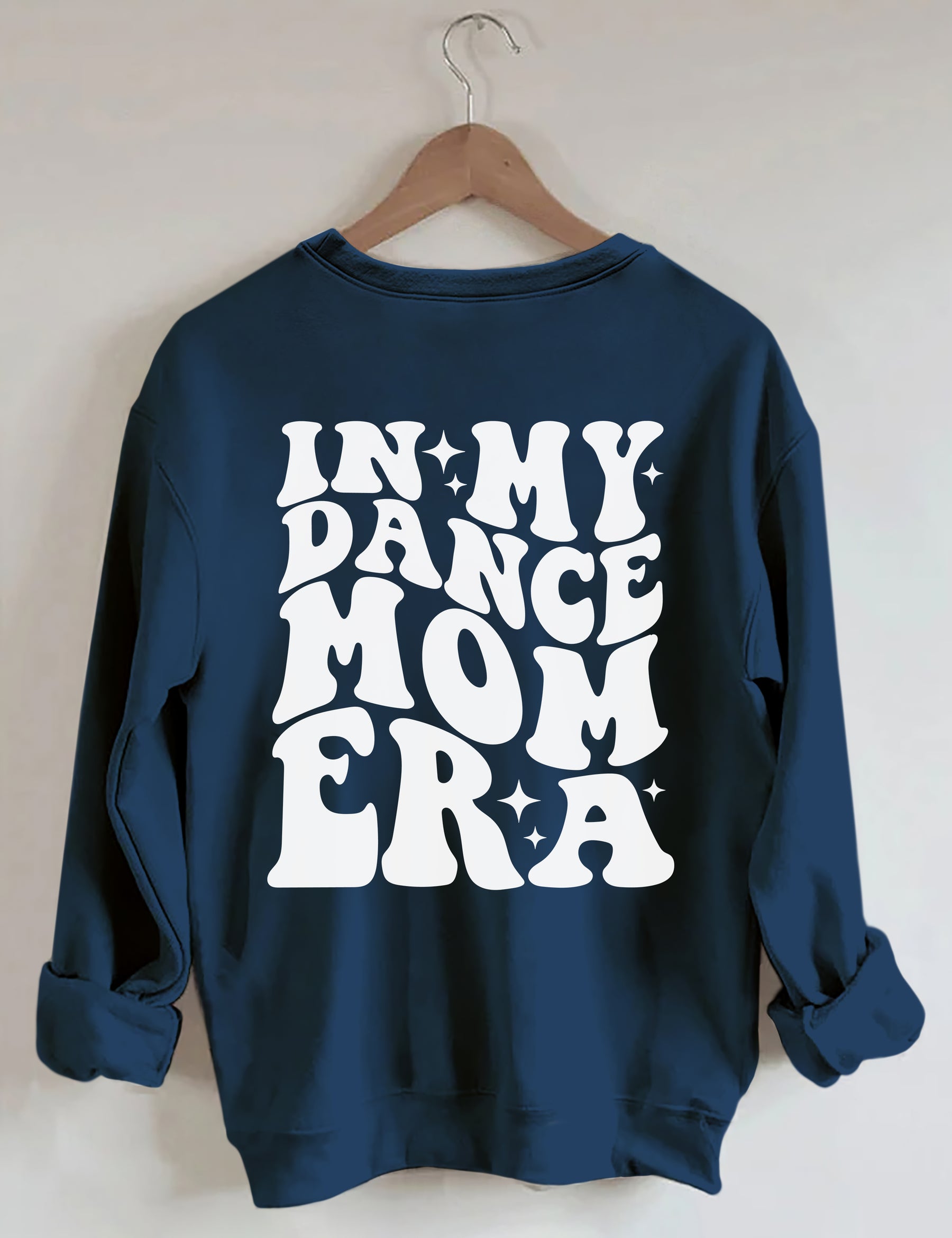 In meinem Dance Mom Era Sweatshirt 