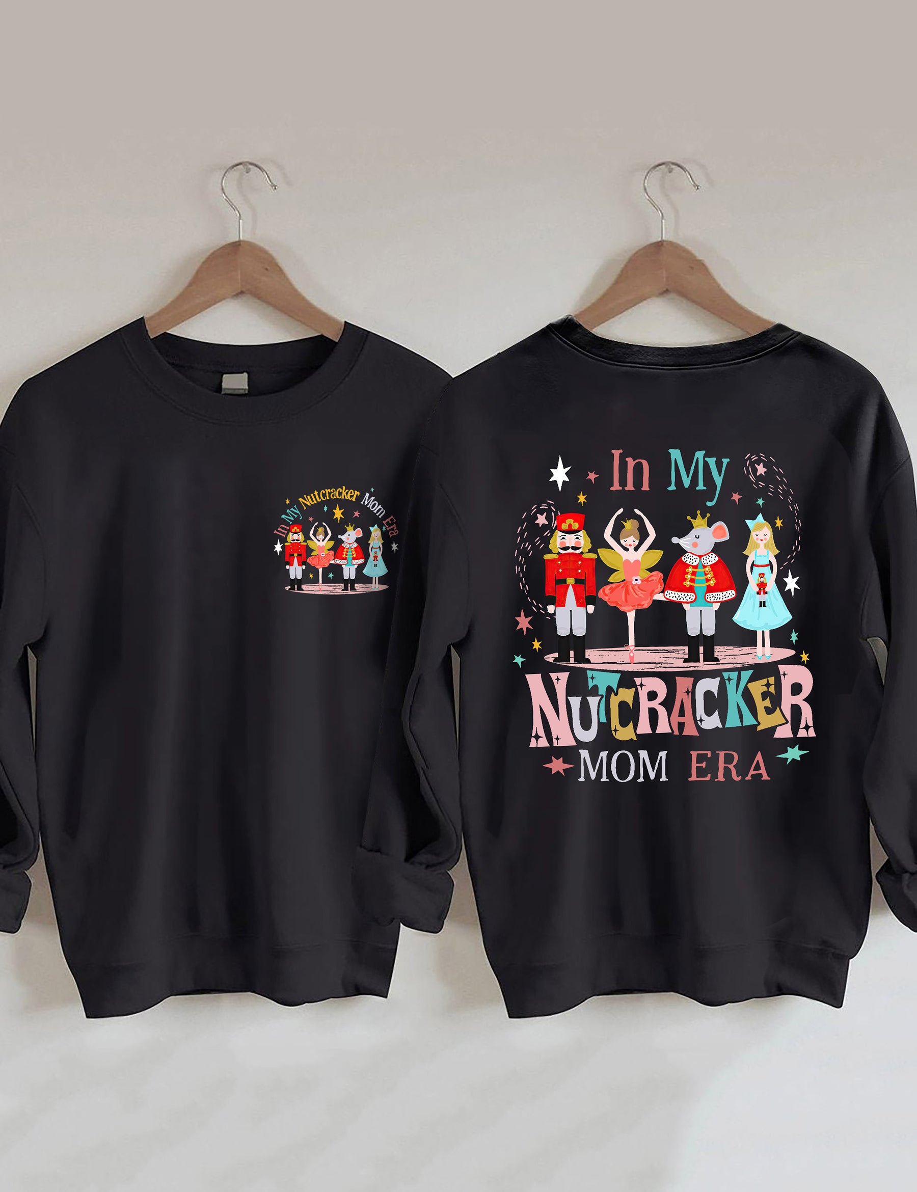 In meinem Nussknacker-Mutter-Ära-Sweatshirt 