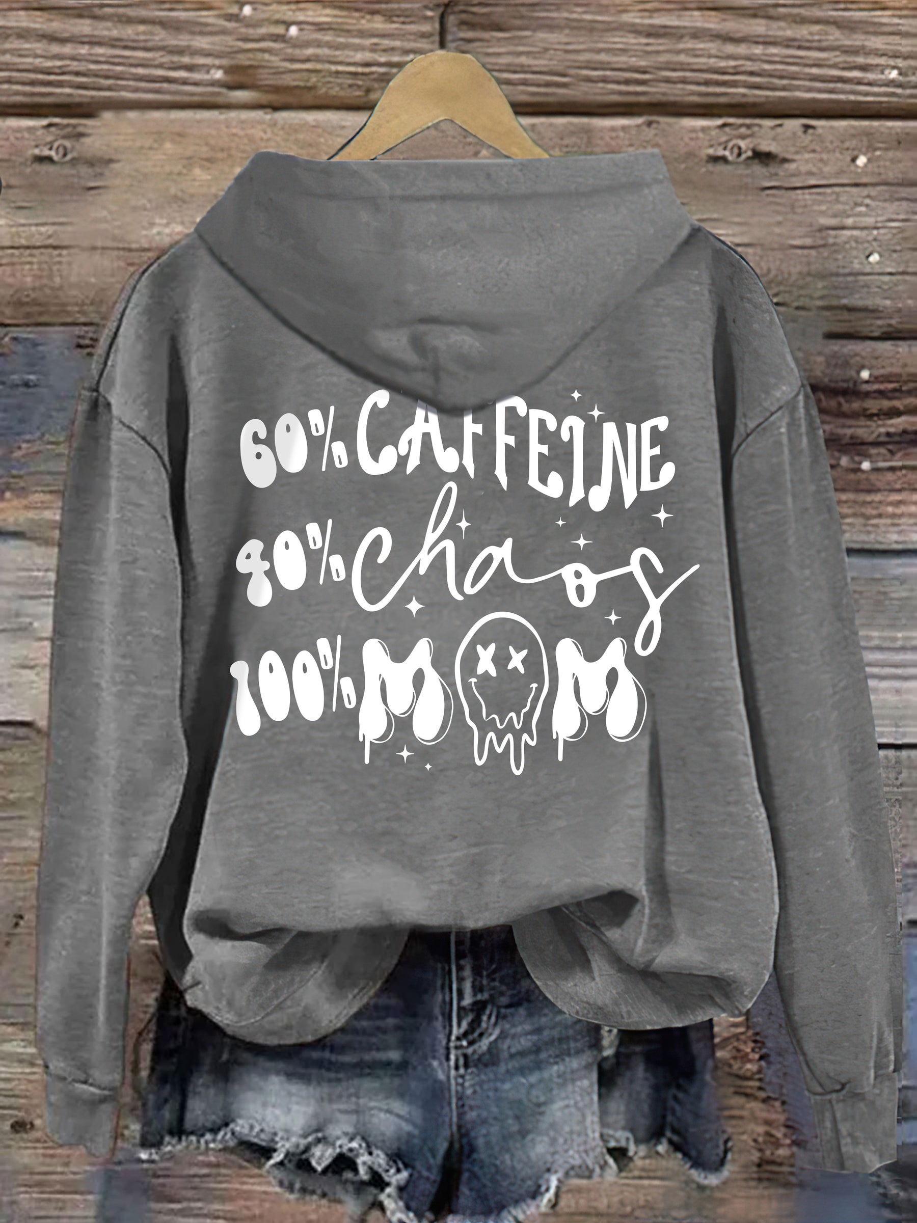 La caféine et Chaos Mom Life Hoodie