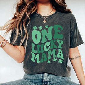 One Lucky Mama  Patrick's Day T-Shirt