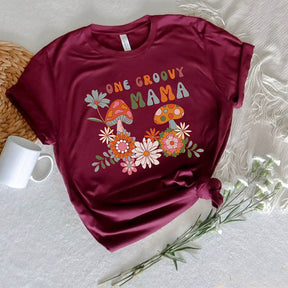 One groovy mama T-Shirt